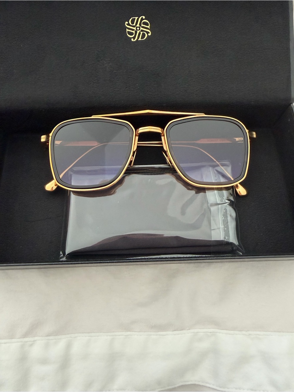 Men's Gold-Tone Square Sunglasses with Dark Lenses